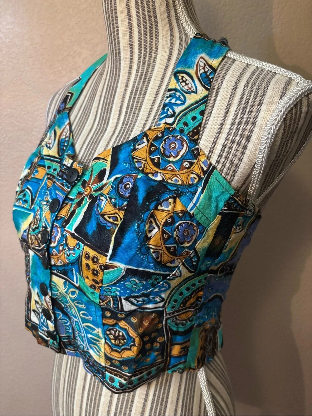 Y2K Halter Crop Top Small WONDER Blue Yellow Patchwork with Button Front - Picture 7 of 14